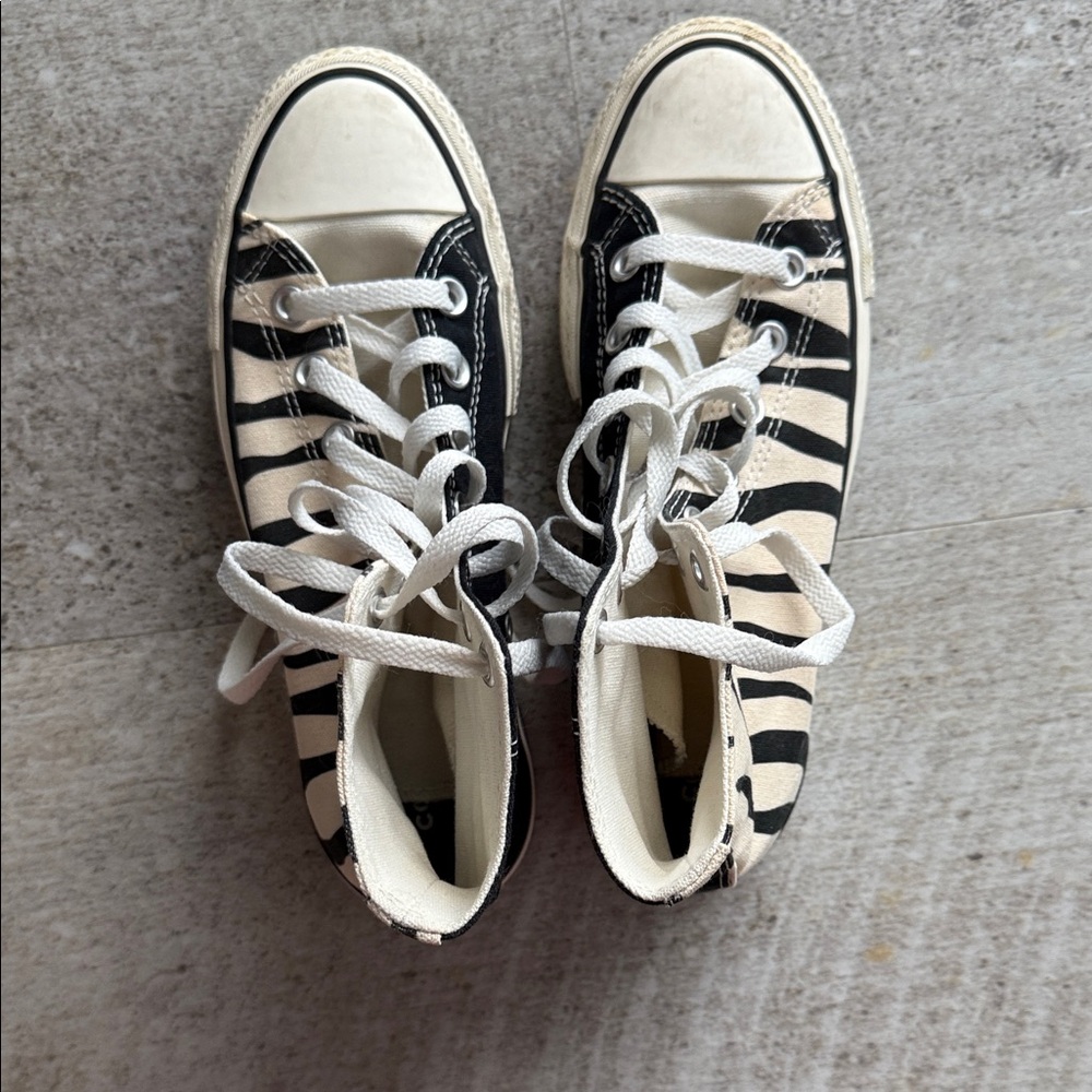 Kids Zebra Stripe High-Top Sneakers